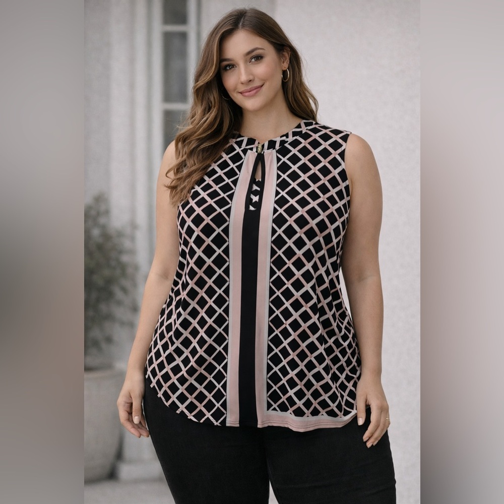 Anne Klein Black & Blush Geometric Keyhole Shell Top